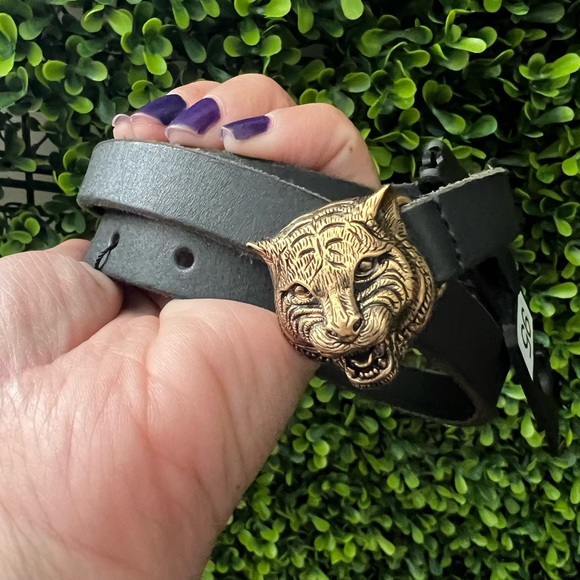 FIRM PRICE NEW  Gucci Thin Black Leather Feline Belt Size 95 - Picture 2 of 6